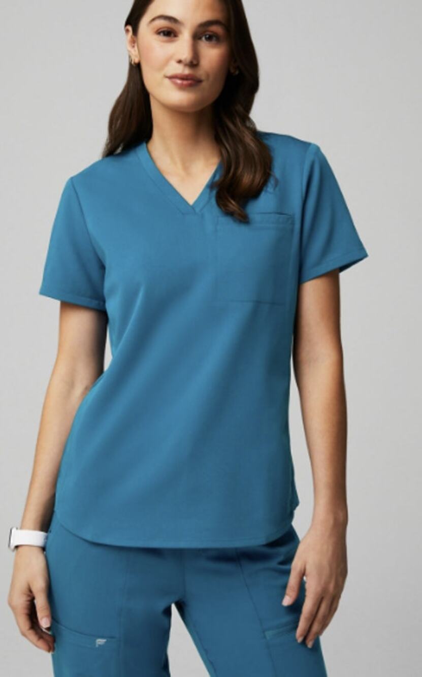 Fabletics Women's M Caribbean Blue Vital 1-Pocket Scrub Work Top D24-7